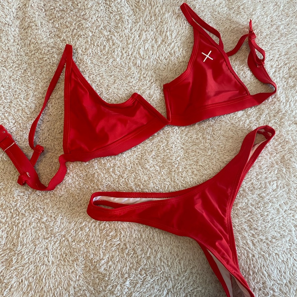 Boutine LA bikini